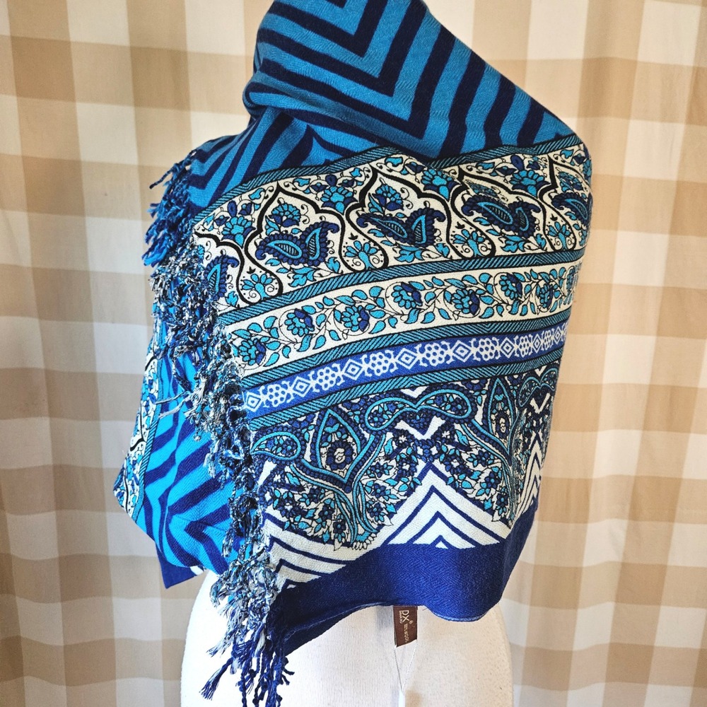 Dana Xu Blue White 100% Wool Pashmina Paisley Chevron Fringe Shawl Scarf NEW